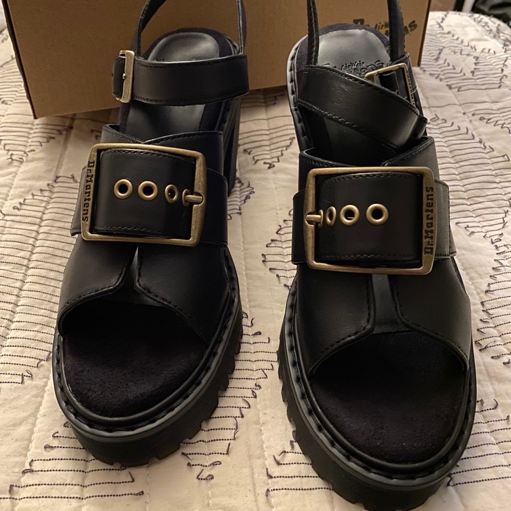 NEW DR. MARTENS GRANIK LEATHER HEELED SANDALS